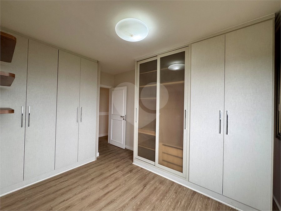 Apartamento à venda com 4 quartos, sendo 1 suíte,  em Horto Florestal, São Paulo, SP