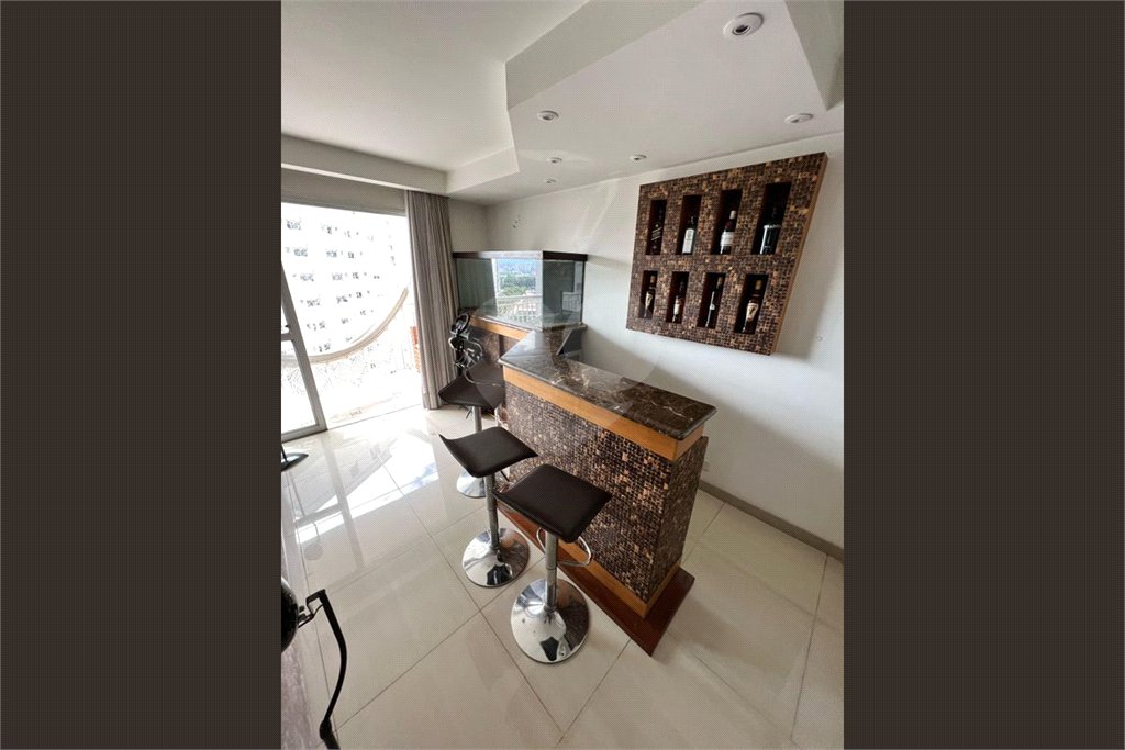 Apartamento à venda com 2 quartos, sendo 1 suíte, em Água Branca, São Paulo, SP