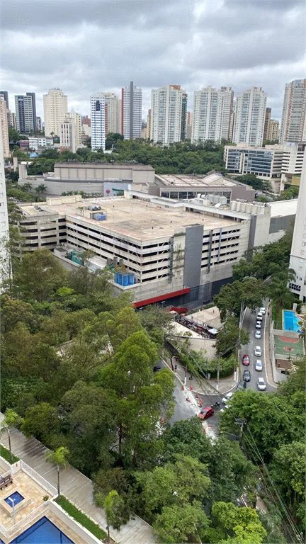 Apartamento à venda com 3 quartos, sendo 2 suítes, em Vila Andrade, São Paulo, SP
