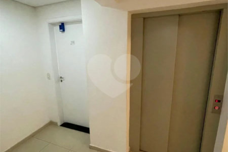 Apartamento à venda com 2 quartos, sendo 1 suíte, em Quarta Parada, São Paulo, SP