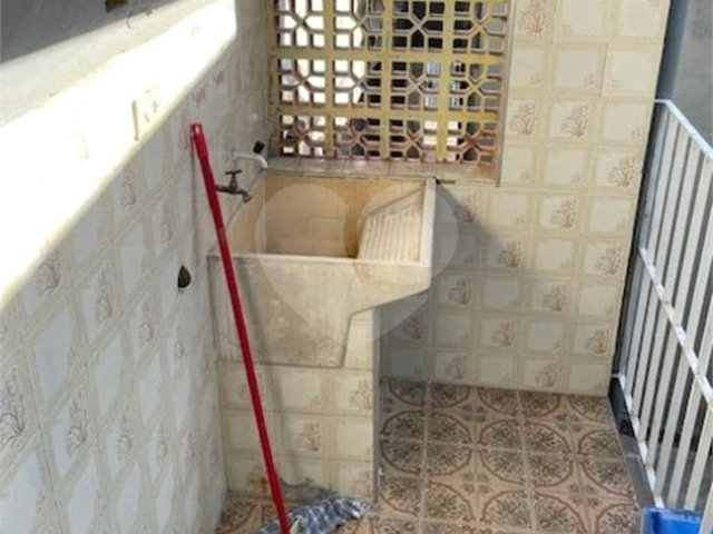 Sobrado à venda com 2 quartos em Santa Terezinha, São Paulo, SP