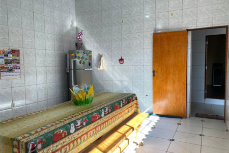 Casa à venda com 2 quartos, sendo 1 suíte, no Centro, Araçoiaba da Serra, SP