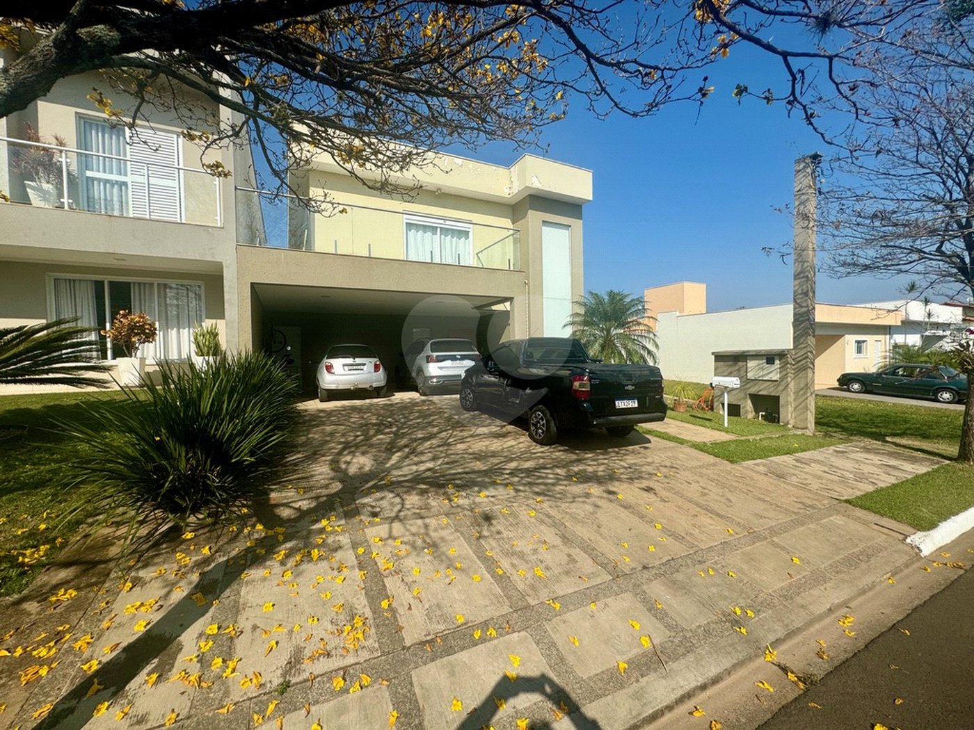 Casa à venda com 3 suítes no condomínio Lago da Serra, Araçoiaba da Serra - SP
