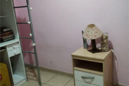 Sobrado à venda com 4 quartos, sendo 1 suíte, em Jardim Monte Kemel, São Paulo, SP