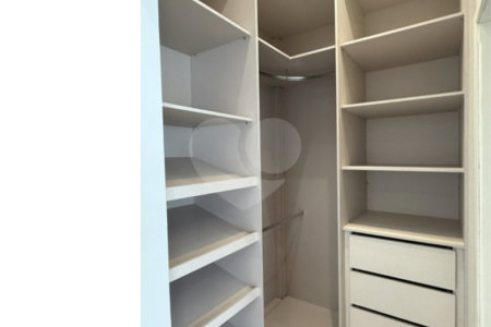 Terreno à venda com 4 suítes no condomínio Residencial Maison Du Parc, Indaiatuba - SP