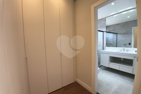 Casa à venda com 3 suítes no condomínio Alphaville Nova Esplanada 1, Votorantim - SP