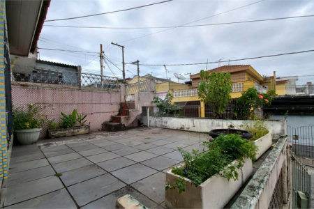 Casa Térrea à venda com 4 quartos, sendo 2 suítes, em Vila Medeiros, São Paulo, SP