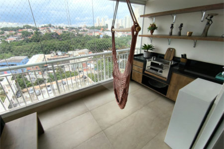 Apartamento à venda com 3 quartos, sendo 1 suíte, em Jardim Vazani, São Paulo, SP