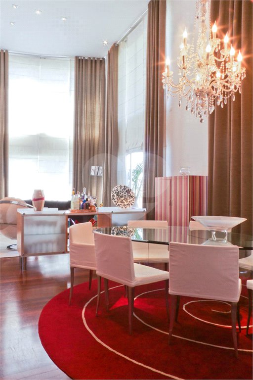 Apartamento à venda com 3 suítes em Jardim Fonte do Morumbi, São Paulo, SP