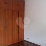 Sobrado à venda com 3 quartos, sendo 1 suíte, em Horto, São Paulo, SP