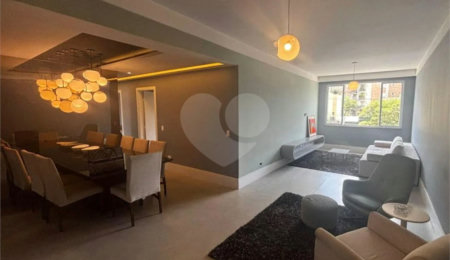 Apartamento à venda com 3 quartos, sendo 1 suíte,  em Jardim Paulista, São Paulo, SP