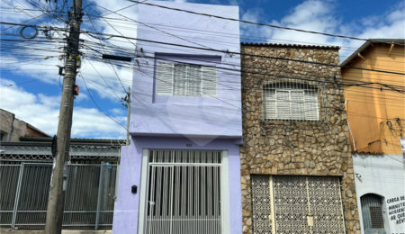 Casa à venda com 2 quartos em Vila Carvalho, Sorocaba, SP