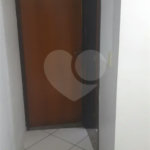 Sobrado à venda com 3 quartos, sendo 1 suíte, em Tremembé, São Paulo, SP