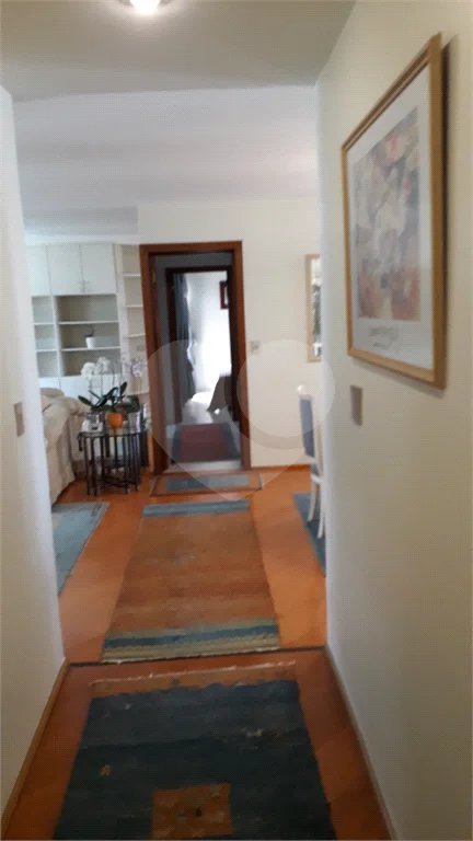 Apartamento à venda mobiliado nos Jardins — 126 m²