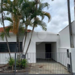 Casa térrea no Centro de Araraquara/SP, com 3 dormitórios, sendo 1 suíte