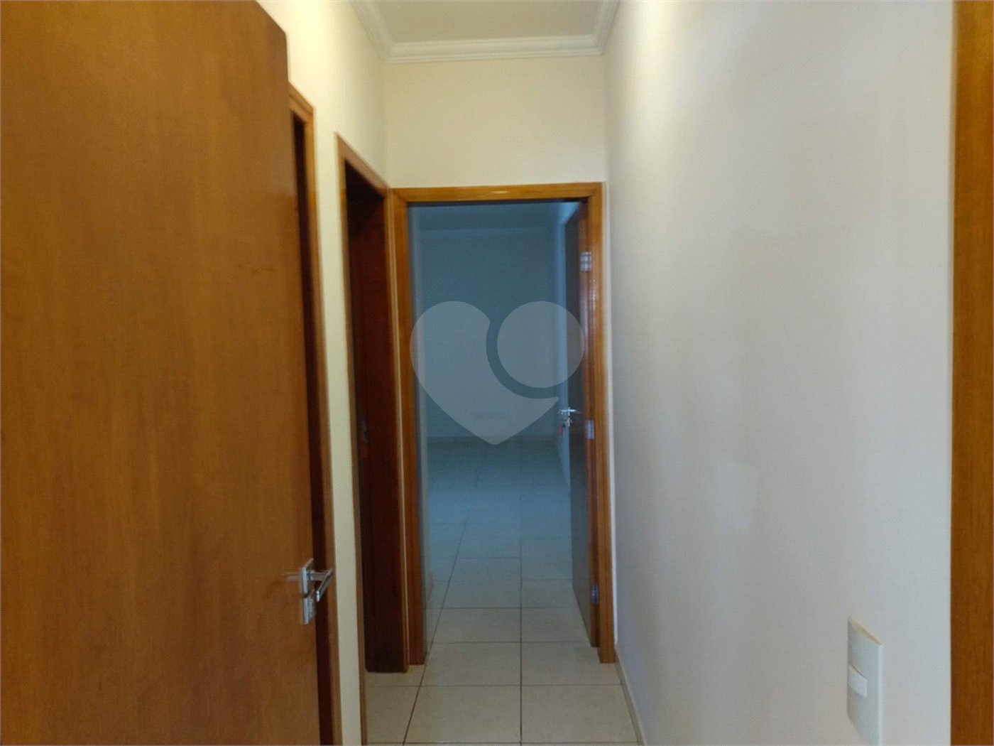 Casa Térrea à venda com 3 quartos, sendo 1 suíte, em Jardim das Cerejeiras, Atibaia, SP