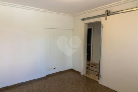 Apartamento à venda com 4 suítes em Jardim Leonor, São Paulo, SP