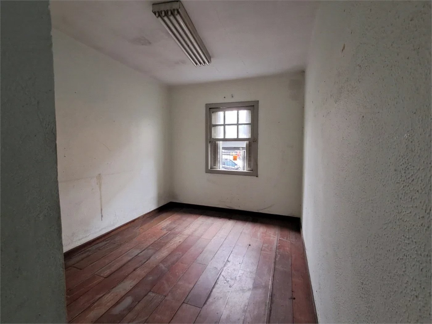 Sobrado à venda com 4 quartos em Vila Madalena, São Paulo, SP