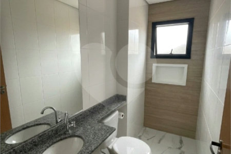 Apartamento à venda com 2 quartos em Vila Invernada, São Paulo, SP