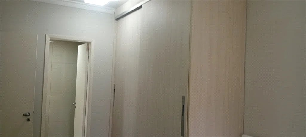 Apartamento à venda com 3 quartos, sendo 1 suíte,  em Vila Andrade, São Paulo, SP