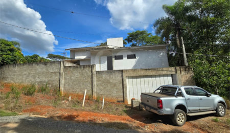 Chácara à venda com 2 quartos, sendo 1 suíte,  em Portal da Figueira, Itapetininga, SP