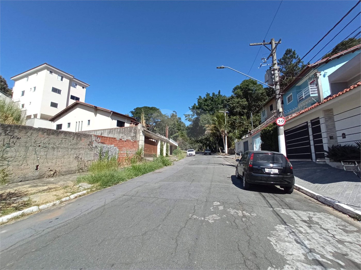 Casa Térrea à venda com 3 suítes em Tremembé, São Paulo, SP