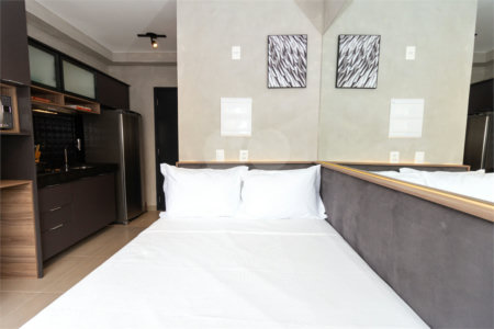 Apartamento à venda ou para alugar com 1 quarto em Pinheiros, São Paulo, SP