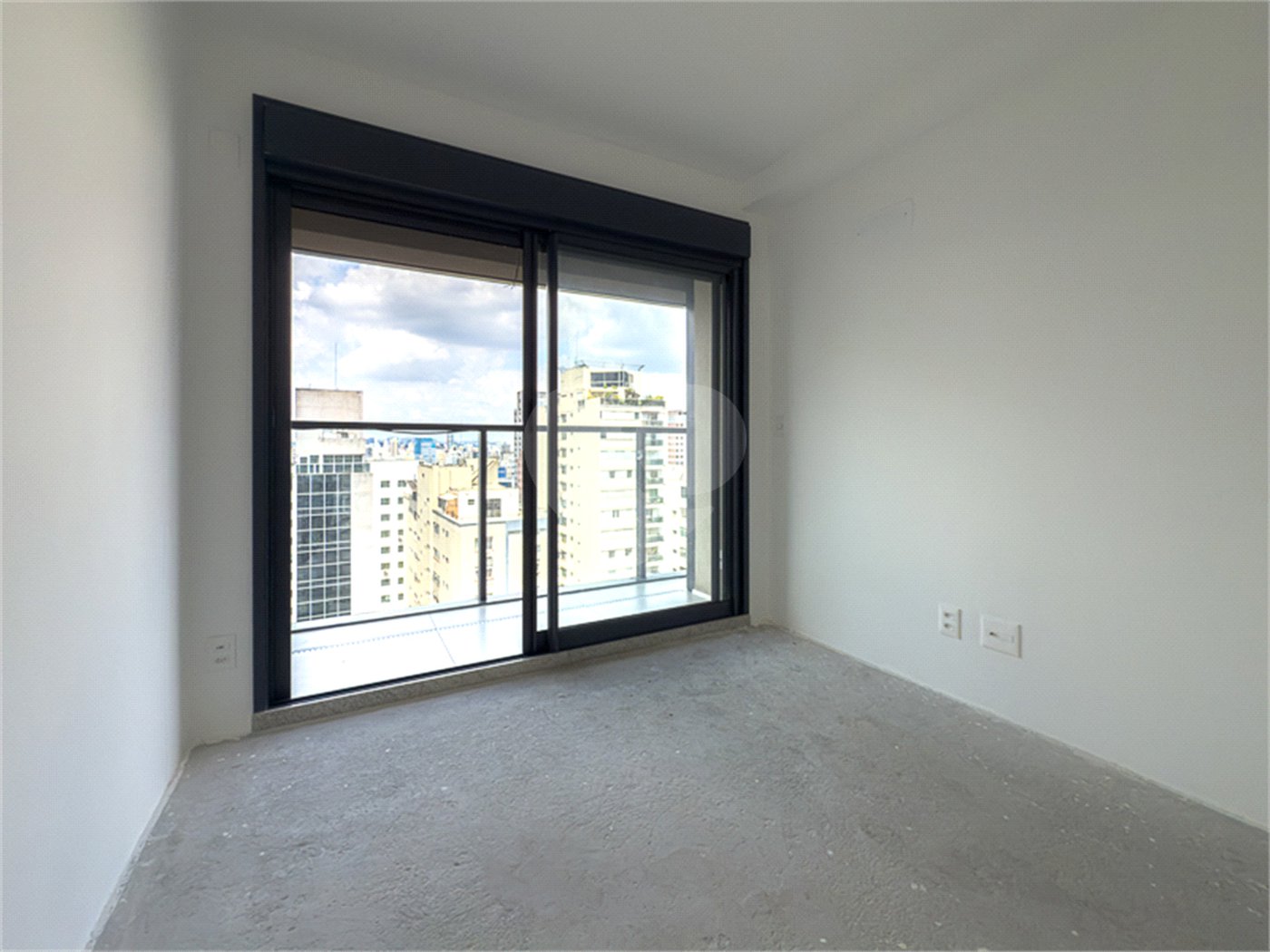 Apartamento à venda com 3 quartos, sendo 1 suíte, em Jardim Paulista, São Paulo, SP