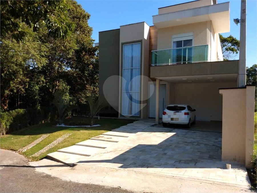 Casa à venda com 3 suítes no condomínio Aruã Ecopark Lagos, Mogi das Cruzes - SP