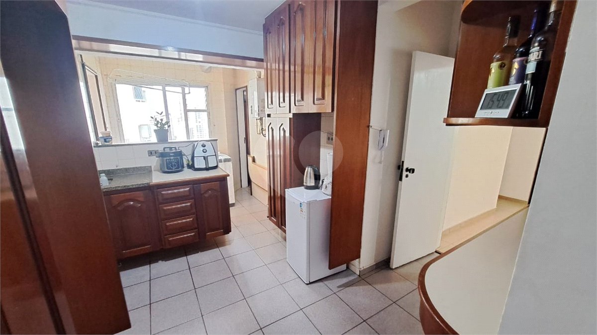 Apartamento à venda com 3 quartos, sendo 1 suíte, em Vila Mariana, São Paulo, SP