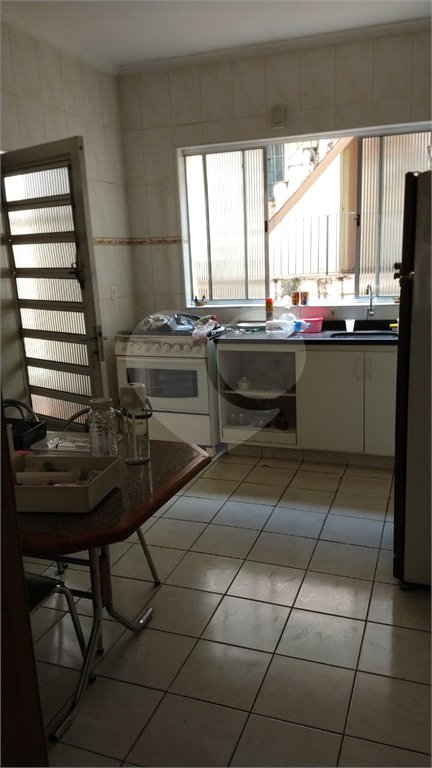 Sobrado à venda com 2 quartos em Tremembé, São Paulo, SP