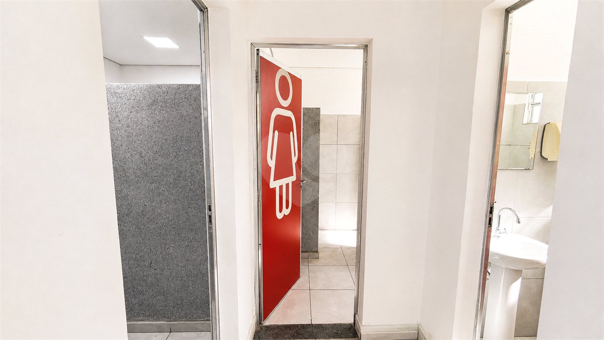 Salão para alugar em Éden, Sorocaba, SP
