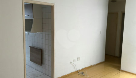 Casa à venda com 3 quartos, sendo 1 suíte,  no condomínio Residencial Vera Lucia, Sorocaba - SP