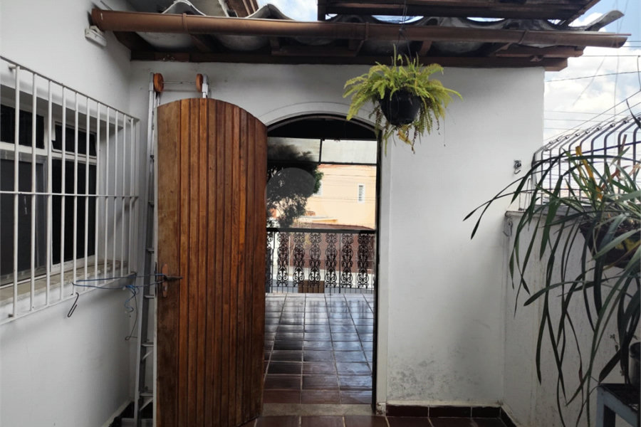 Sobrado à venda com 2 quartos em Vila Nivi, São Paulo, SP