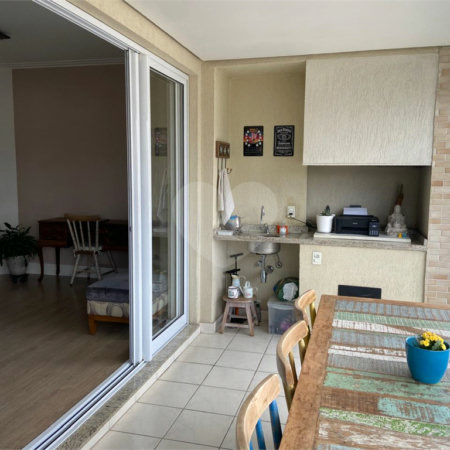 Apartamento à venda com 3 suítes em Lapa, São Paulo, SP