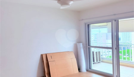 Apartamento à venda com 3 quartos, sendo 1 suíte,  em Freguesia do Ó, São Paulo, SP