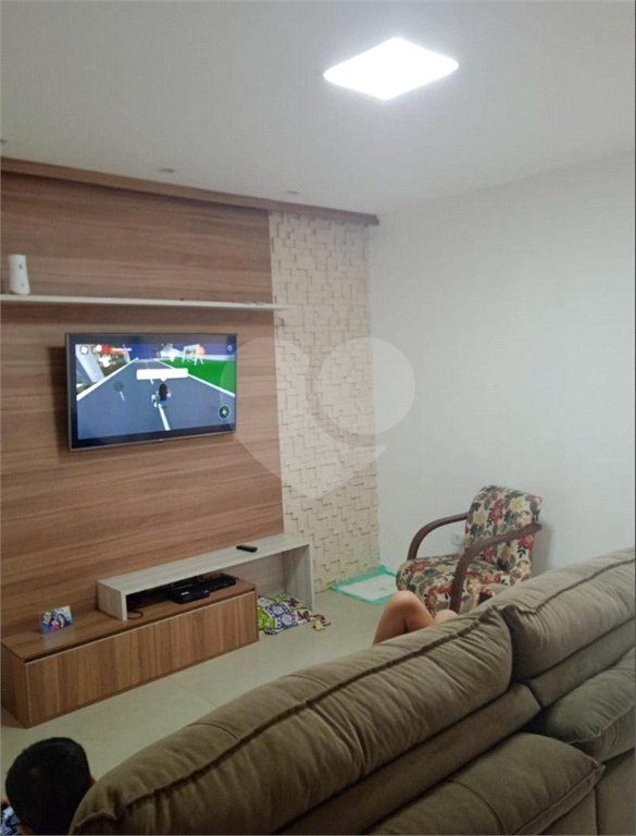 Casa à venda com 2 quartos, sendo 1 suíte, em Vila Anastácio, São Paulo, SP