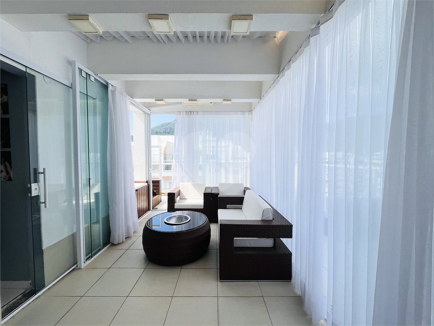 Cobertura à venda com 3 quartos, sendo 2 suítes, em Recreio dos Bandeirantes, Rio de Janeiro, RJ