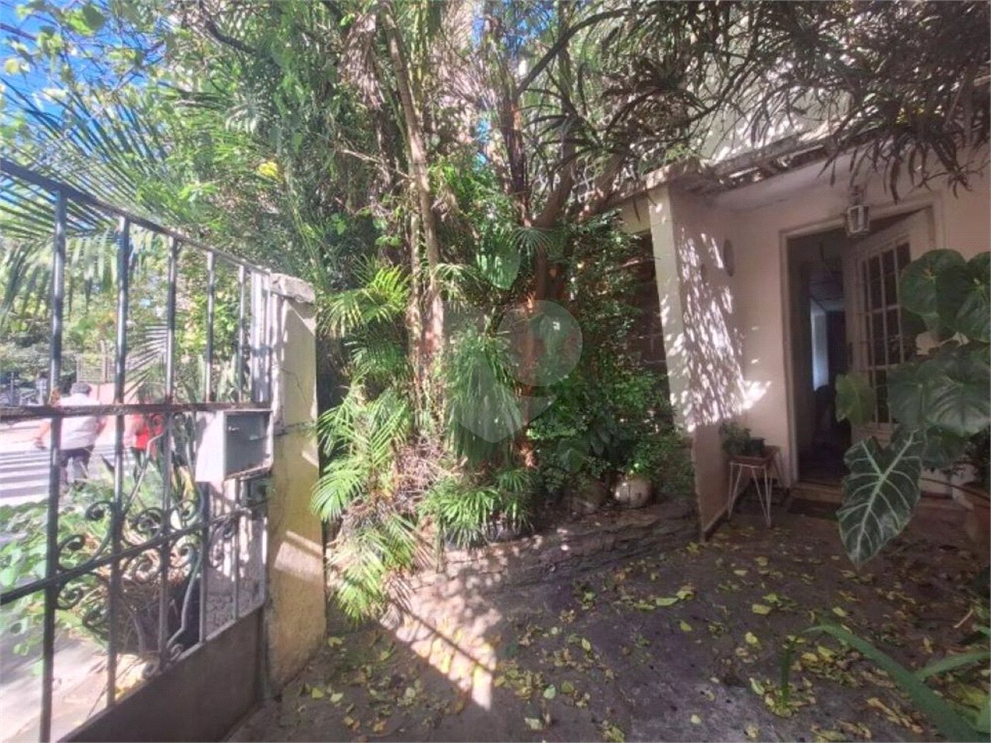 Sobrado à venda com 3 quartos, sendo 1 suíte, em Vila Clementino, São Paulo, SP