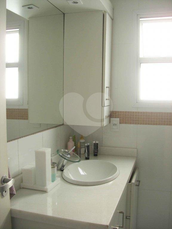 Casa de Vila à venda com 4 suítes em Morumbi, São Paulo, SP