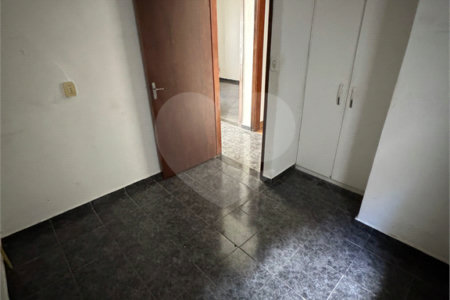 Casa à venda com 2 quartos, sendo 1 suíte, em Vila Augusta, Guarulhos, SP