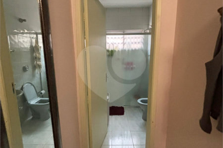 Sobrado à venda com 3 quartos em Vila Gustavo, São Paulo, SP