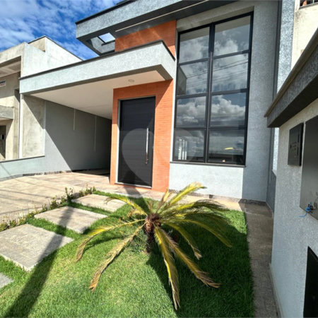 Casa à venda com 3 quartos, sendo 1 suíte, no condomínio Villagio Wanel, Sorocaba - SP