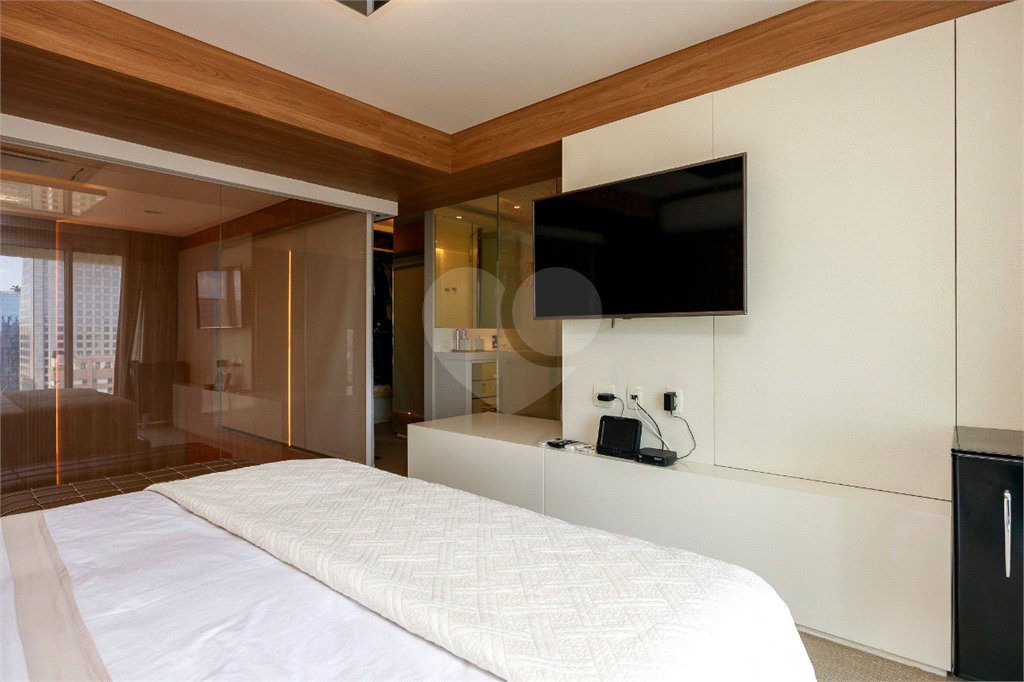 Apartamento à venda com 3 suítes em Cidade Monções, São Paulo, SP