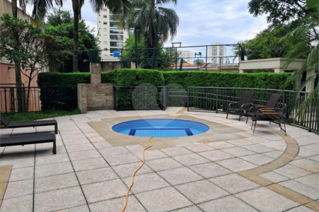 Apartamento à venda com 3 quartos, sendo 1 suíte, em Chácara Santo Antônio, São Paulo, SP