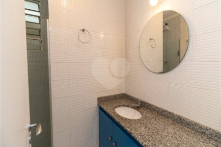 Apartamento à venda com 3 quartos, sendo 1 suíte, em Pinheiros, São Paulo, SP
