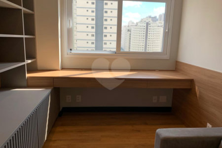 Apartamento à venda com 3 suítes em Indianópolis, São Paulo, SP