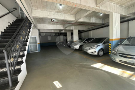 Apartamento à venda com 2 suítes em Vila Gustavo, São Paulo, SP