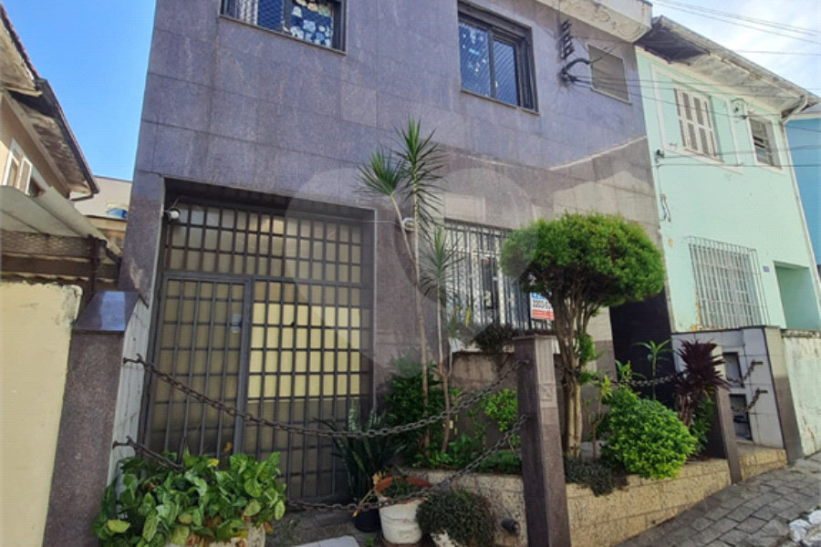 Sobrado à venda com 3 quartos em Santana, São Paulo, SP