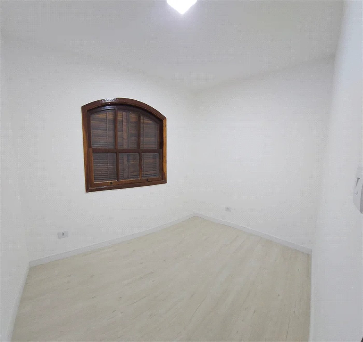 Sobrado à venda com 3 quartos, sendo 2 suítes, em Ferreira, São Paulo, SP